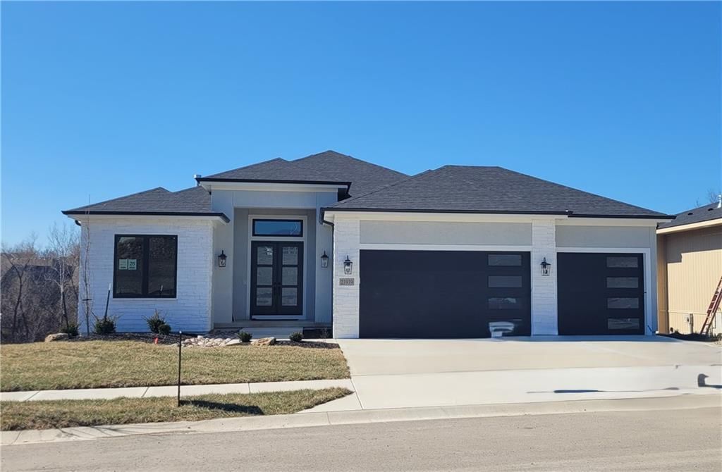 11519 S Sunray Drive — photo 1