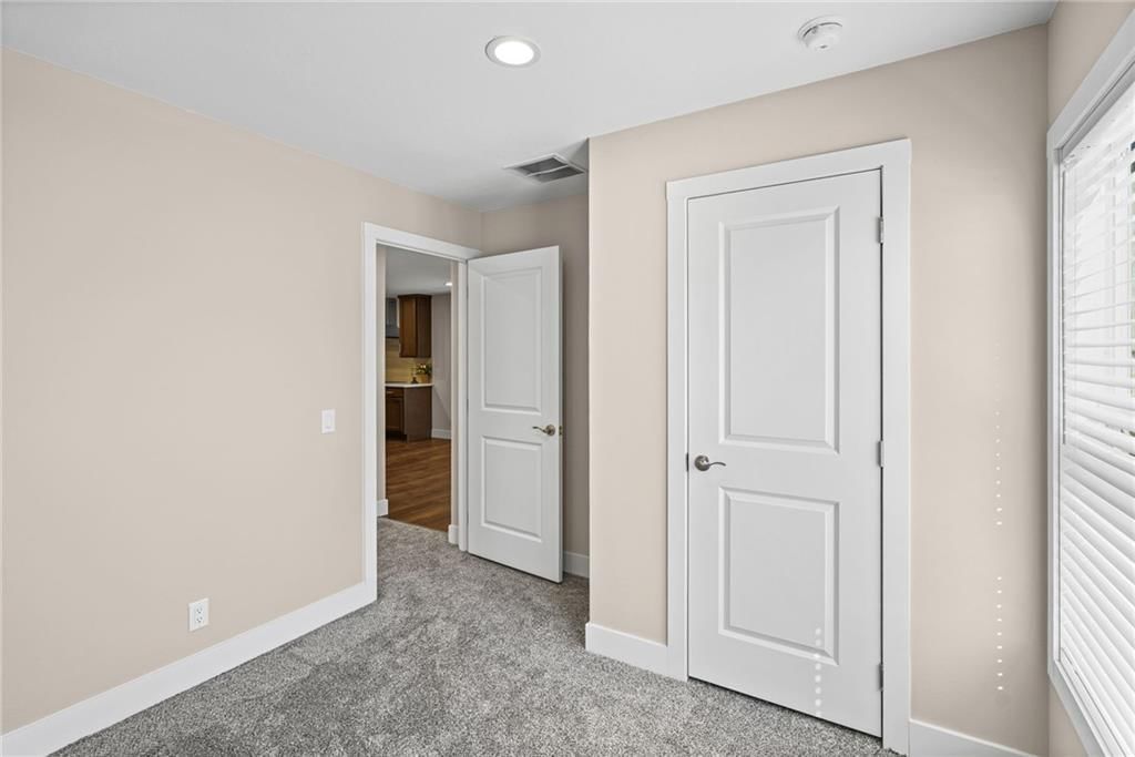 2720 N 21st Place — photo 16