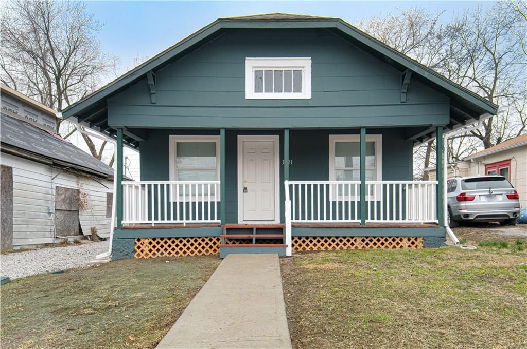 3021 FARROW Avenue — photo 1