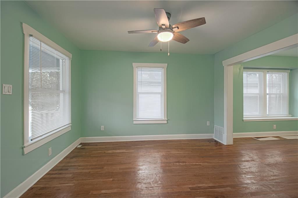 3021 FARROW Avenue — photo 8