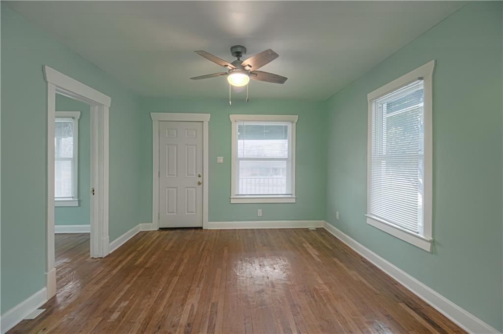 3021 FARROW Avenue — photo 9