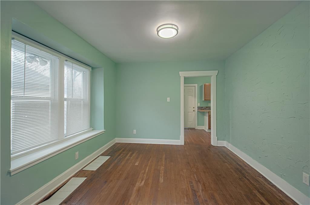 3021 FARROW Avenue — photo 10