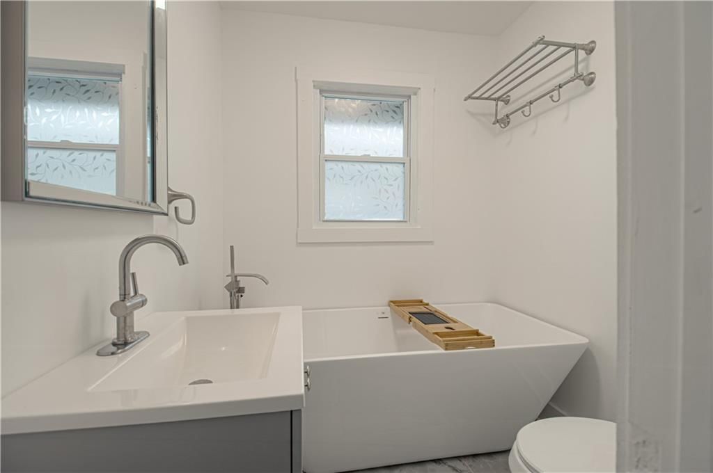 3021 FARROW Avenue — photo 11