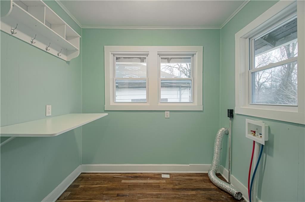 3021 FARROW Avenue — photo 15