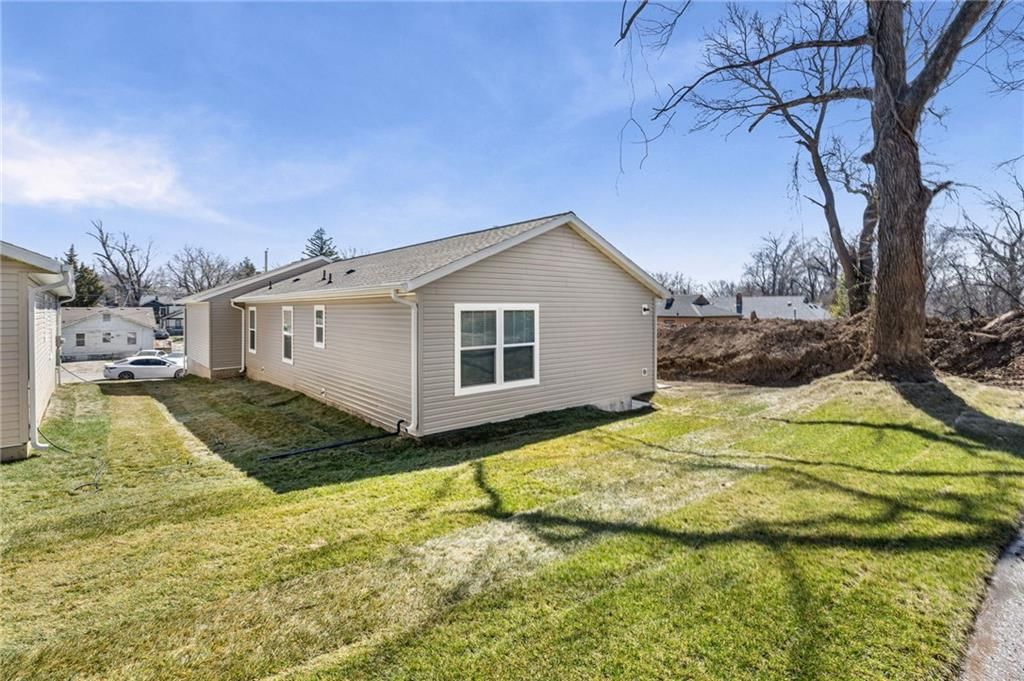 2718 N 21st Place — photo 15