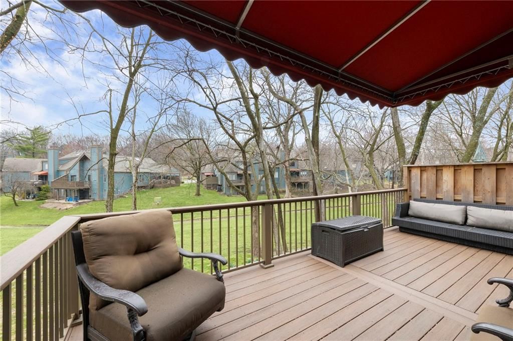 318 Lakeside Drive — photo 36