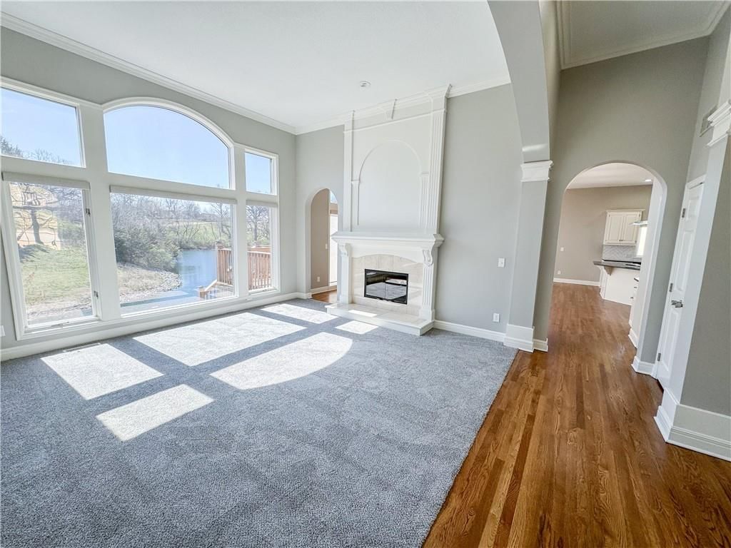 613 NE Persimmons Circle — photo 5