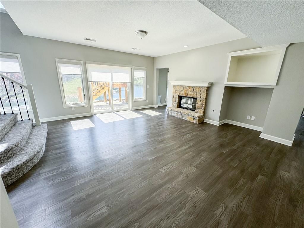 613 NE Persimmons Circle — photo 29