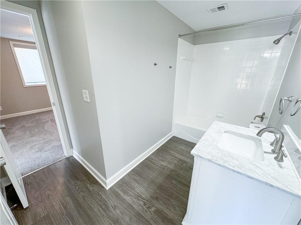 613 NE Persimmons Circle — photo 35