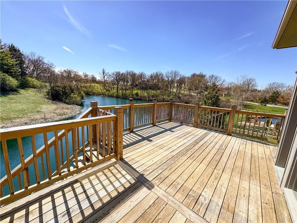 613 NE Persimmons Circle — photo 39