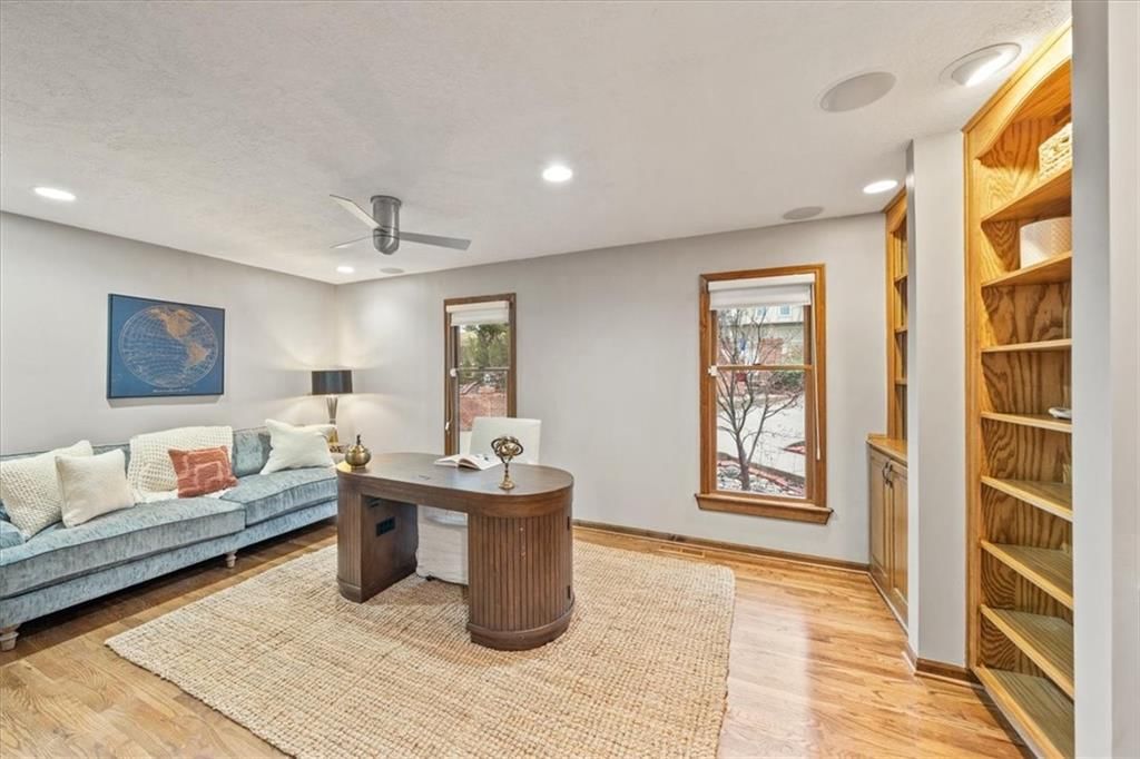 4710 Monrovia Street — photo 17