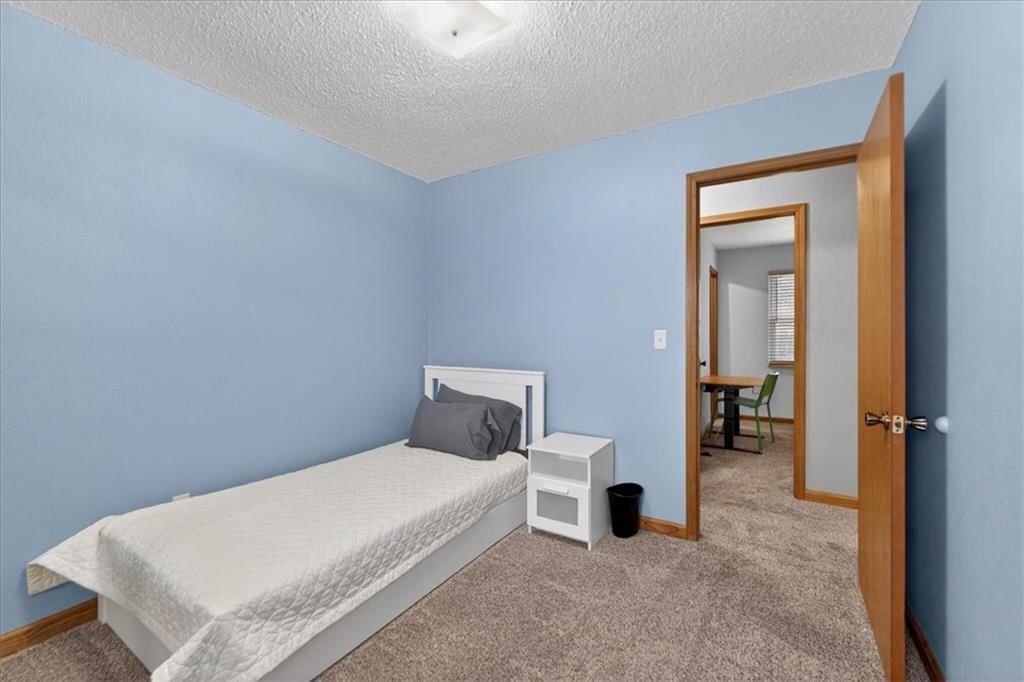 5209 NW Pennington Lane — photo 15