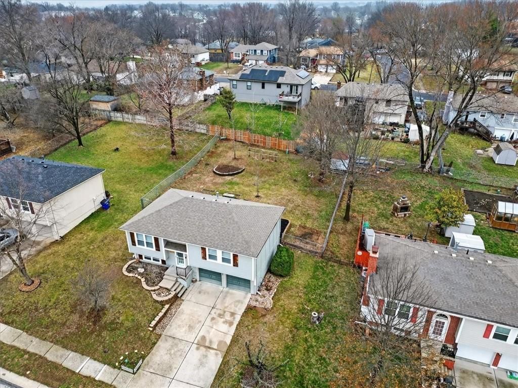 5209 NW Pennington Lane — photo 35