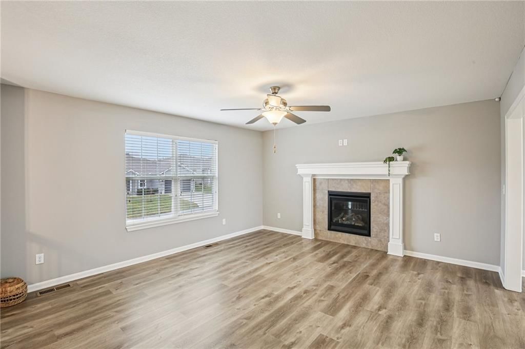 1004 NW High View Drive — photo 4