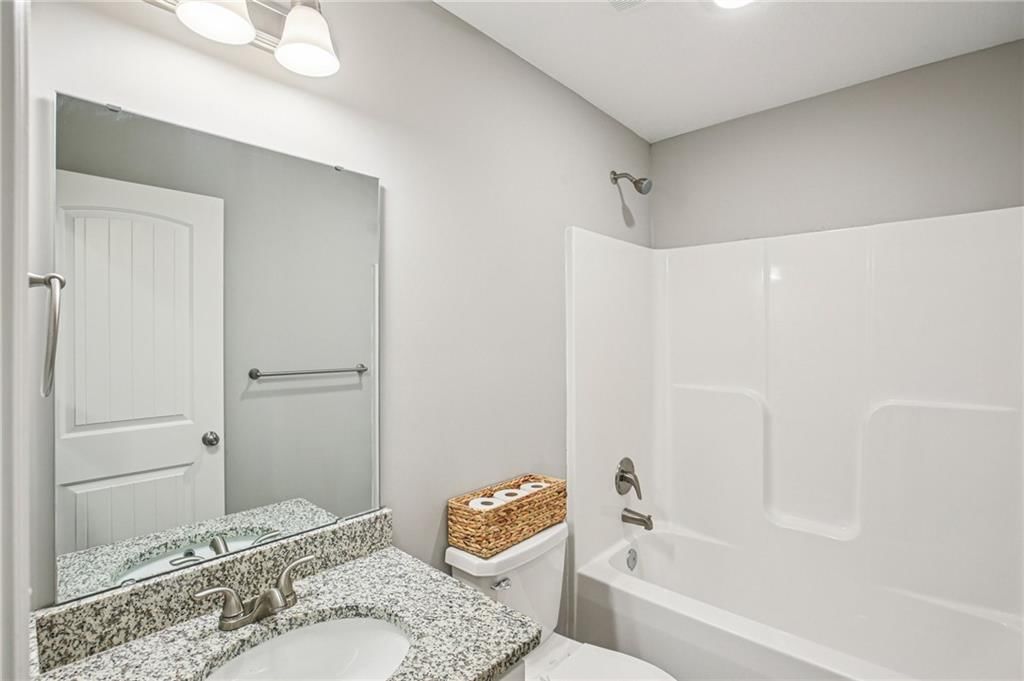 1004 NW High View Drive — photo 17