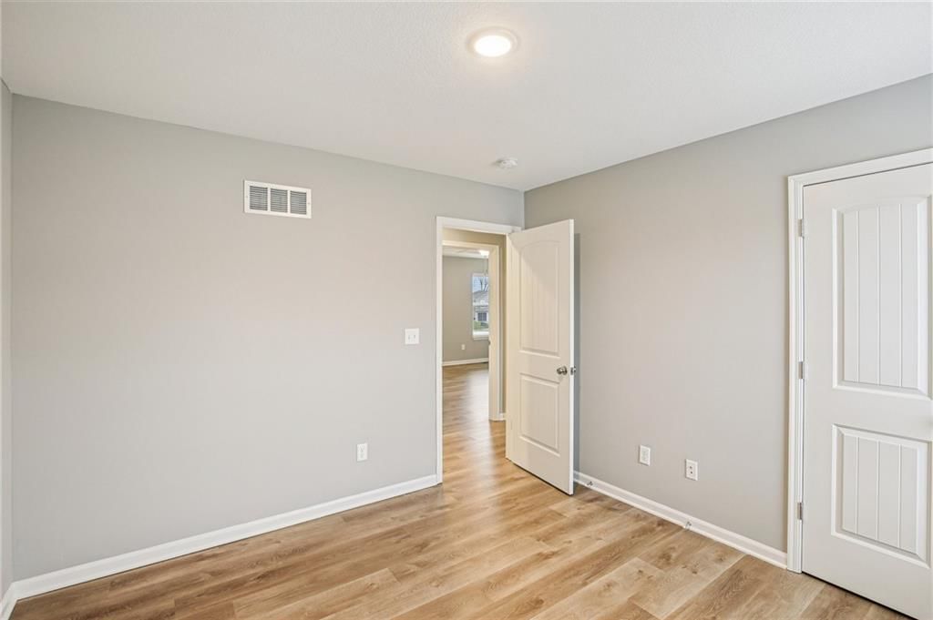 1004 NW High View Drive — photo 21
