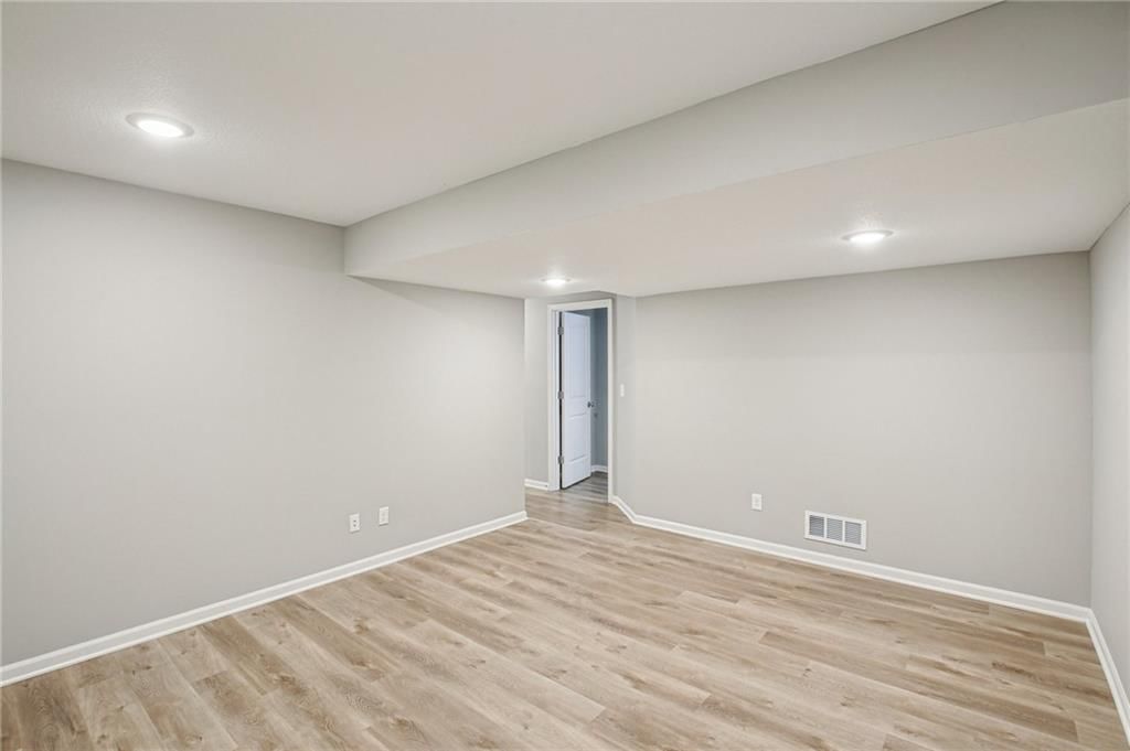 1004 NW High View Drive — photo 32