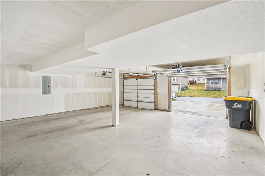 1004 NW High View Drive — photo 35