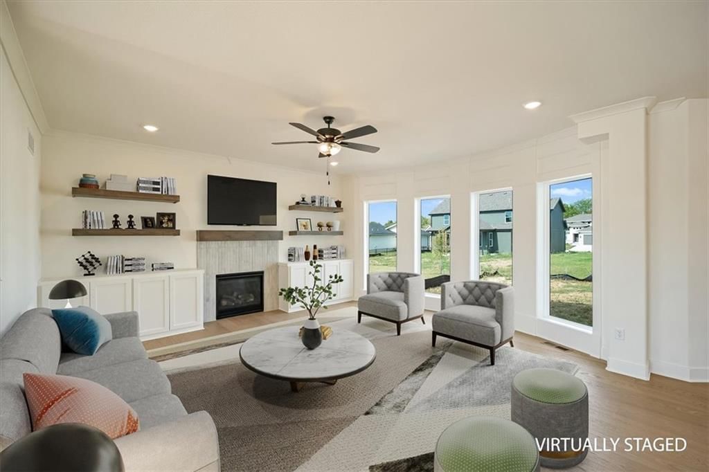 2614 SW Firefly Lane, Lee's Summit, MO