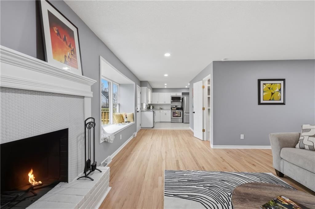205 King Avenue — photo 9