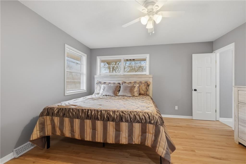 205 King Avenue — photo 16