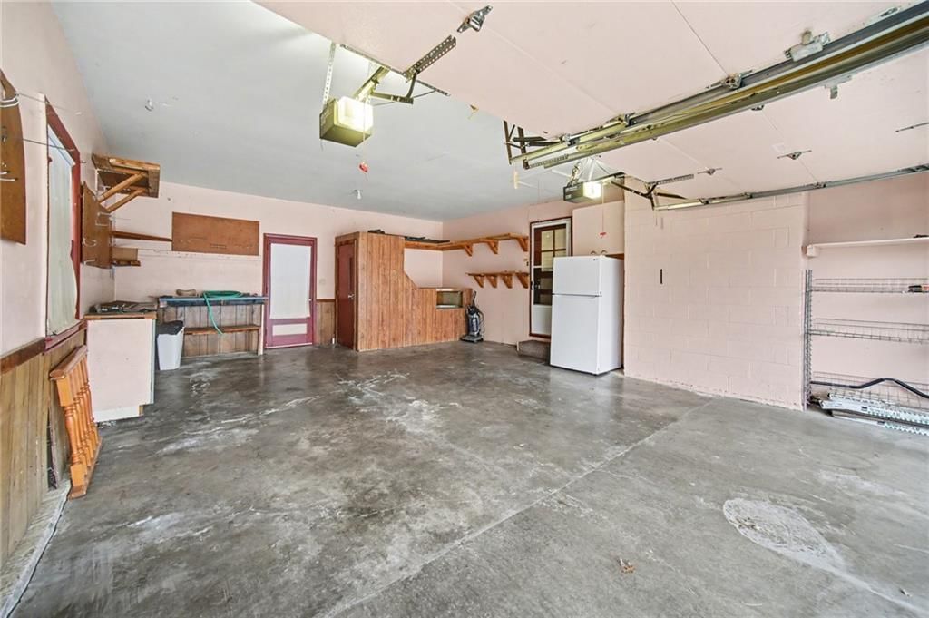 4933 S Grand Avenue — photo 14