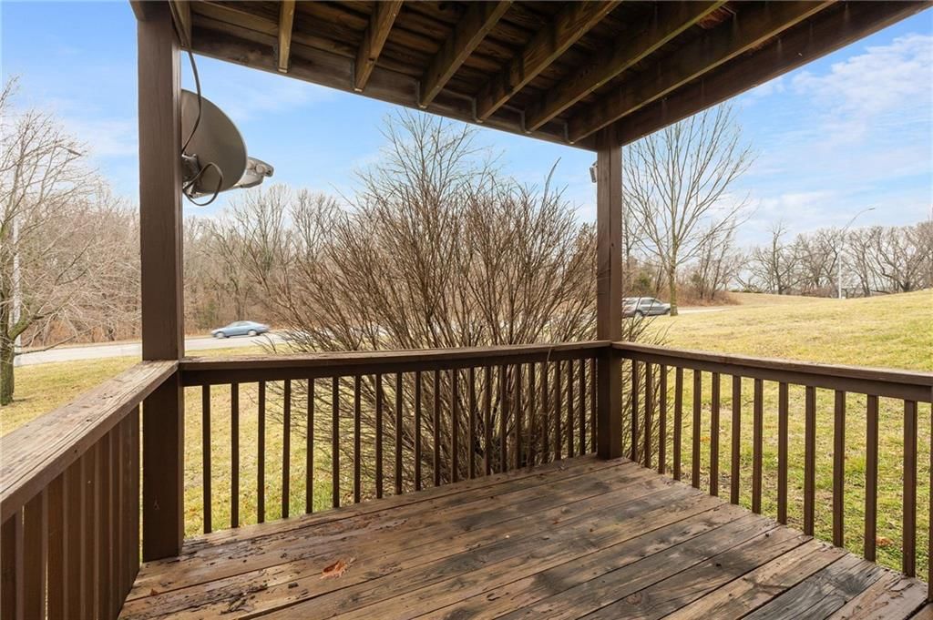 6315 NE 48th Court — photo 31