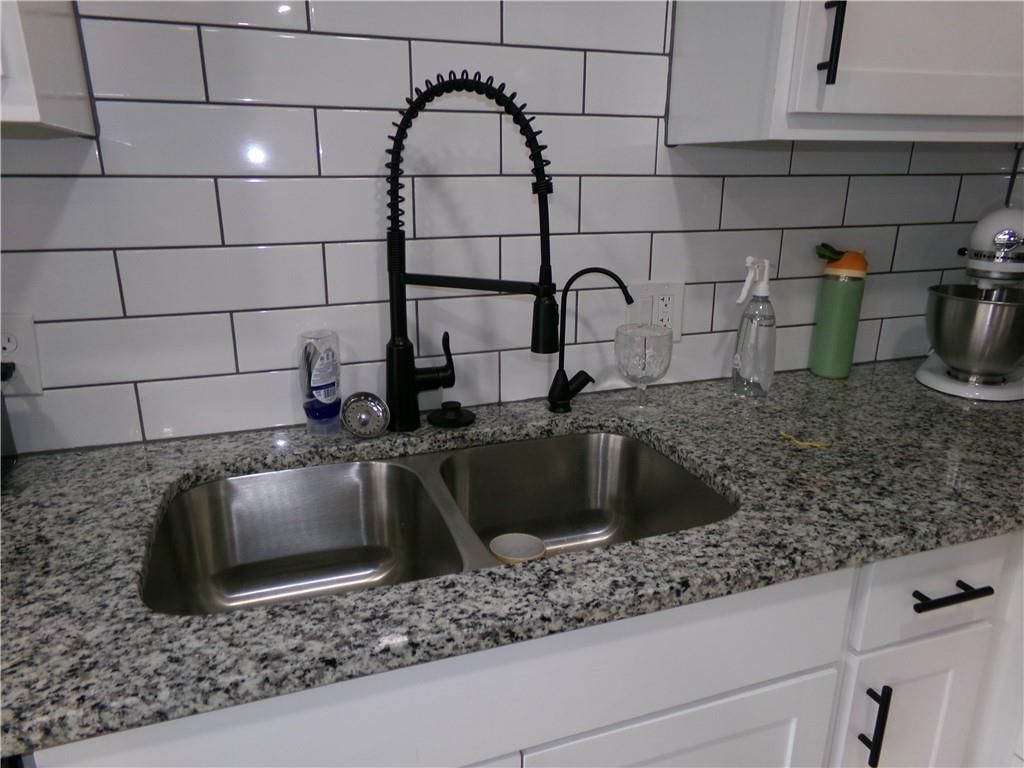 602 Parnell Street — photo 21