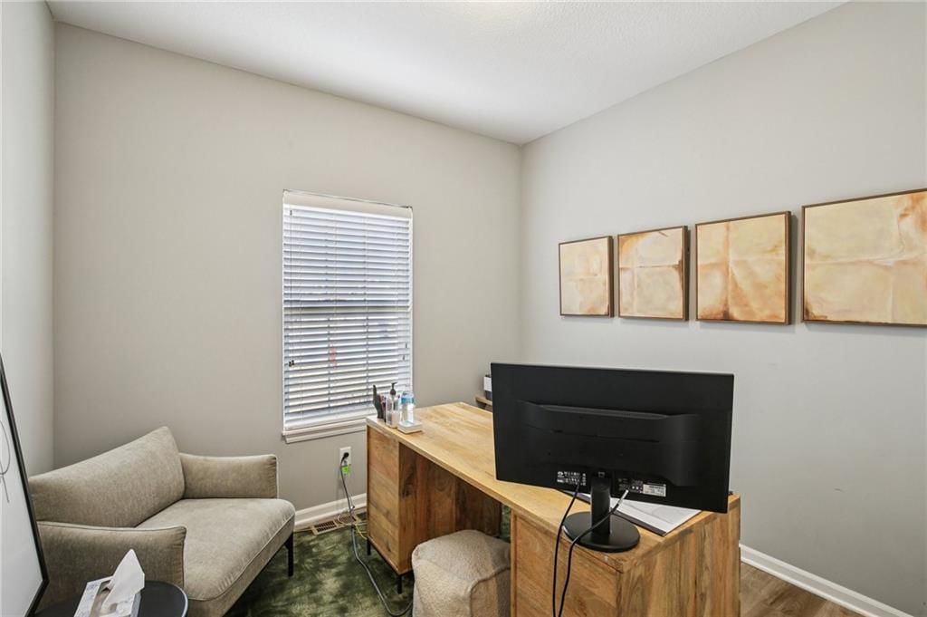 1207 NW Hilltop Lane — photo 14