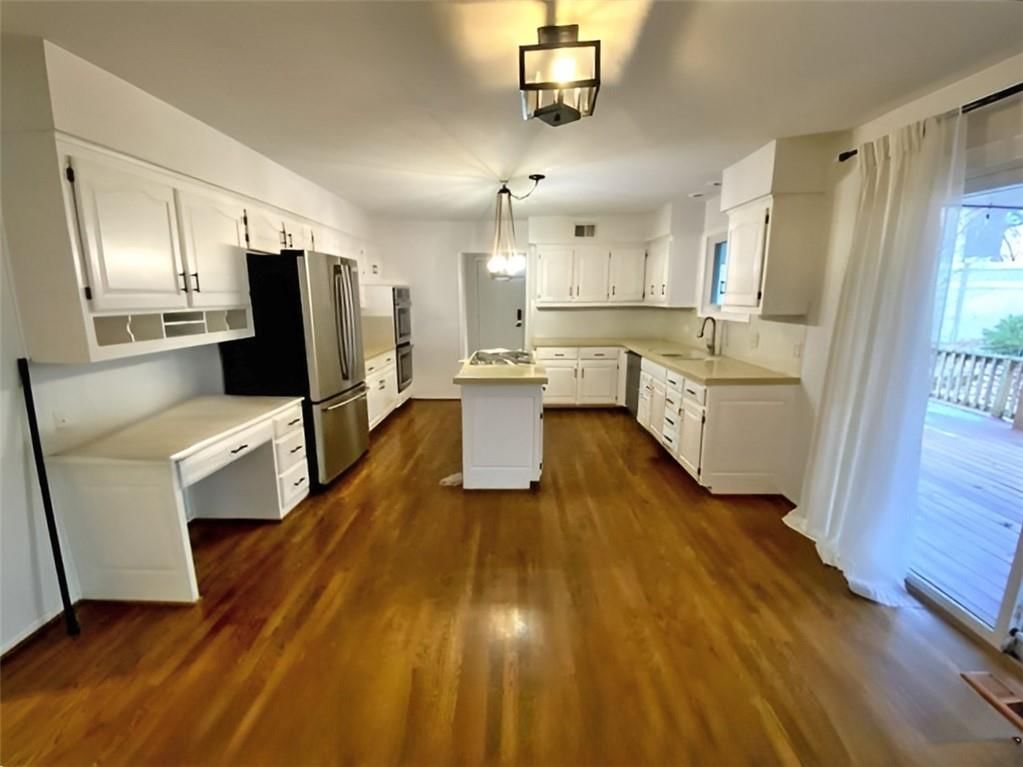 10631 W 109th Street — photo 6