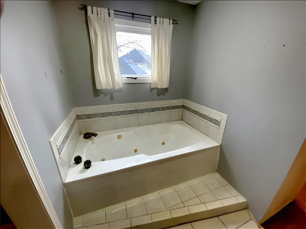 10631 W 109th Street — photo 11