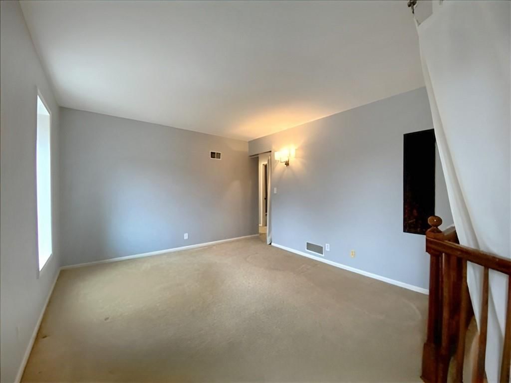 10631 W 109th Street — photo 15