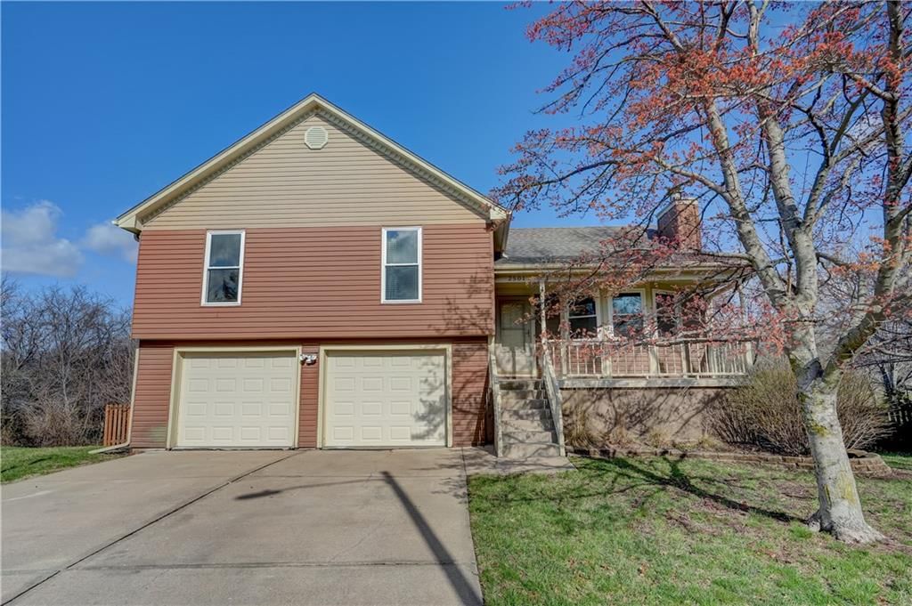 2501 NE Dale Hunter Trail — photo 3