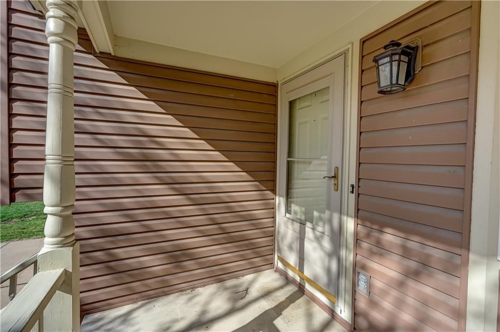 2501 NE Dale Hunter Trail — photo 9