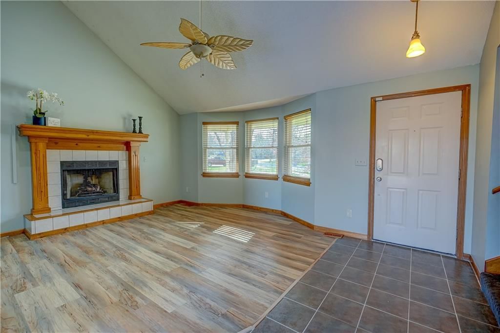 2501 NE Dale Hunter Trail — photo 11