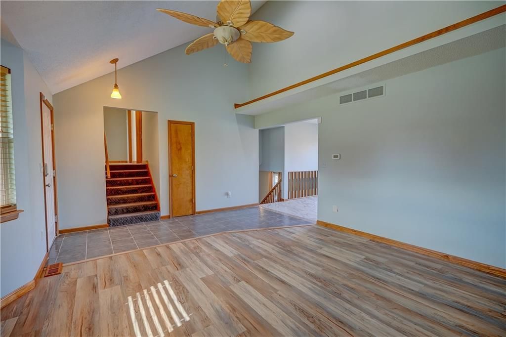 2501 NE Dale Hunter Trail — photo 12