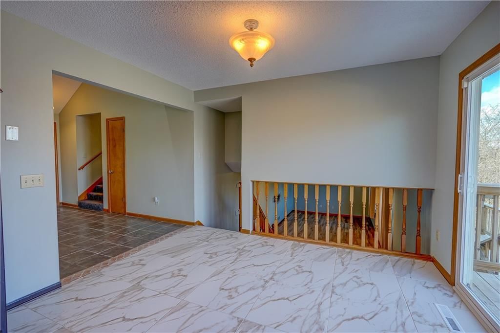 2501 NE Dale Hunter Trail — photo 14