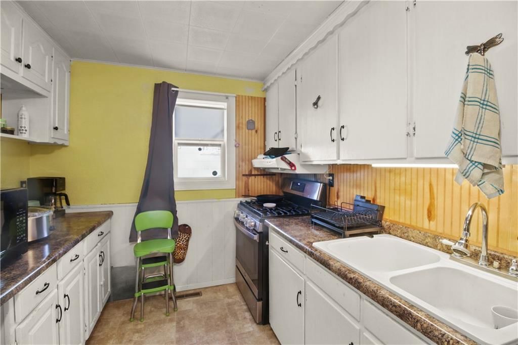 603 E Myrtle Street — photo 8