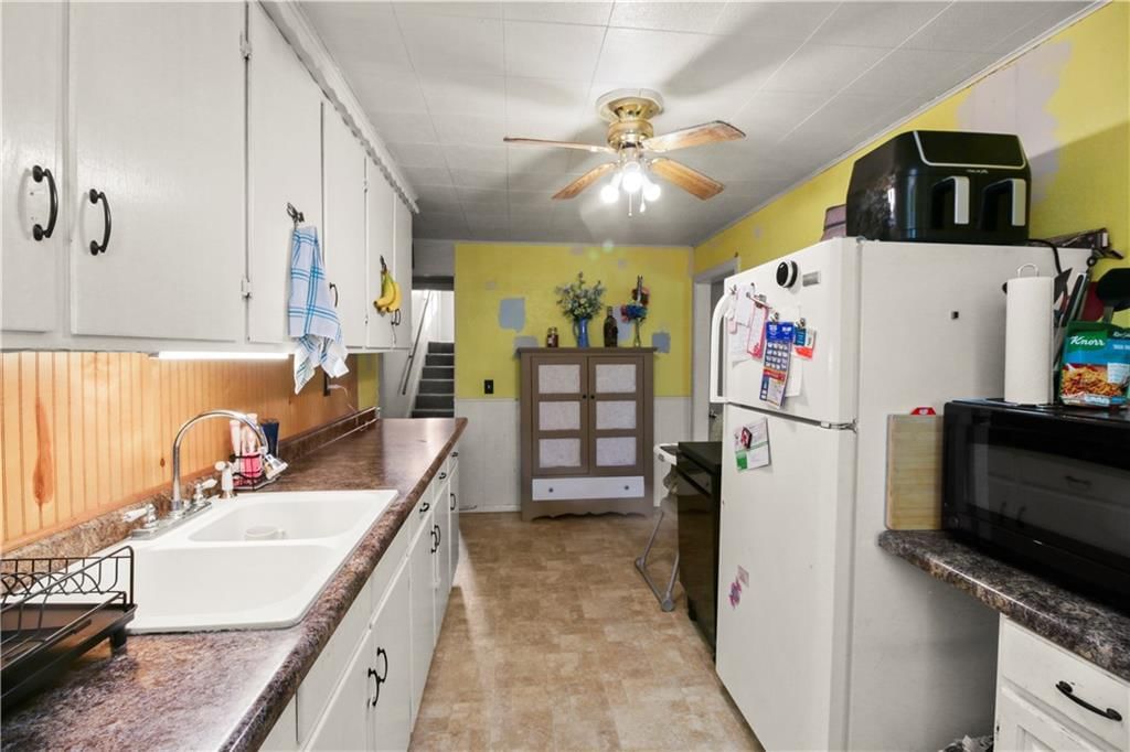 603 E Myrtle Street — photo 9
