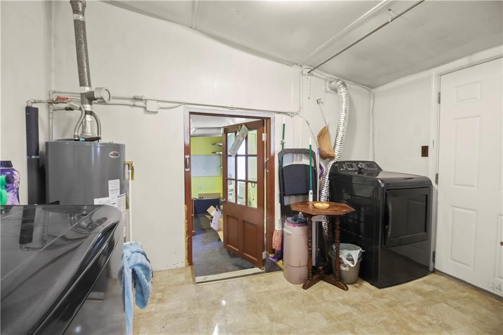 603 E Myrtle Street — photo 11