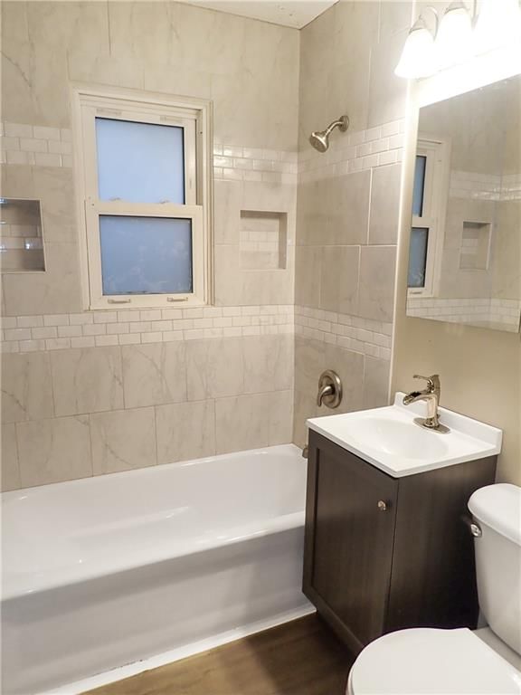 4245 N Lister Avenue — photo 16