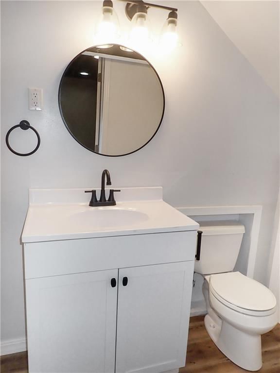 4245 N Lister Avenue — photo 18