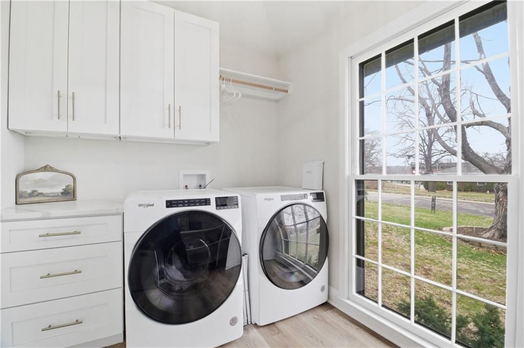 9809 W 103rd Terrace — photo 25