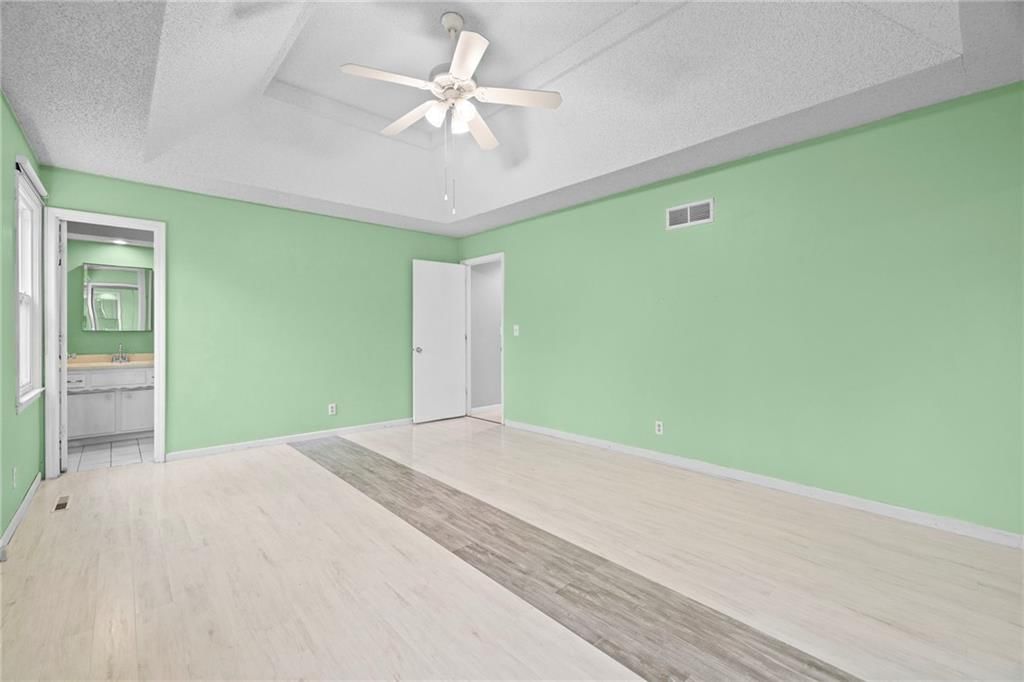 1818 E 152ND Terrace — photo 15