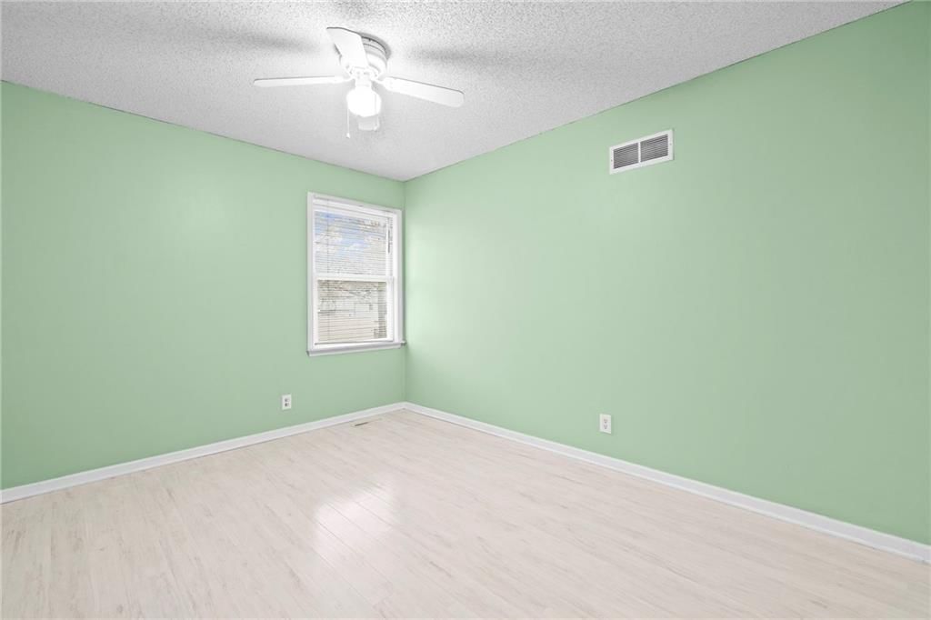 1818 E 152ND Terrace — photo 22