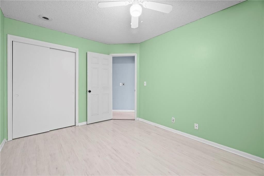 1818 E 152ND Terrace — photo 23