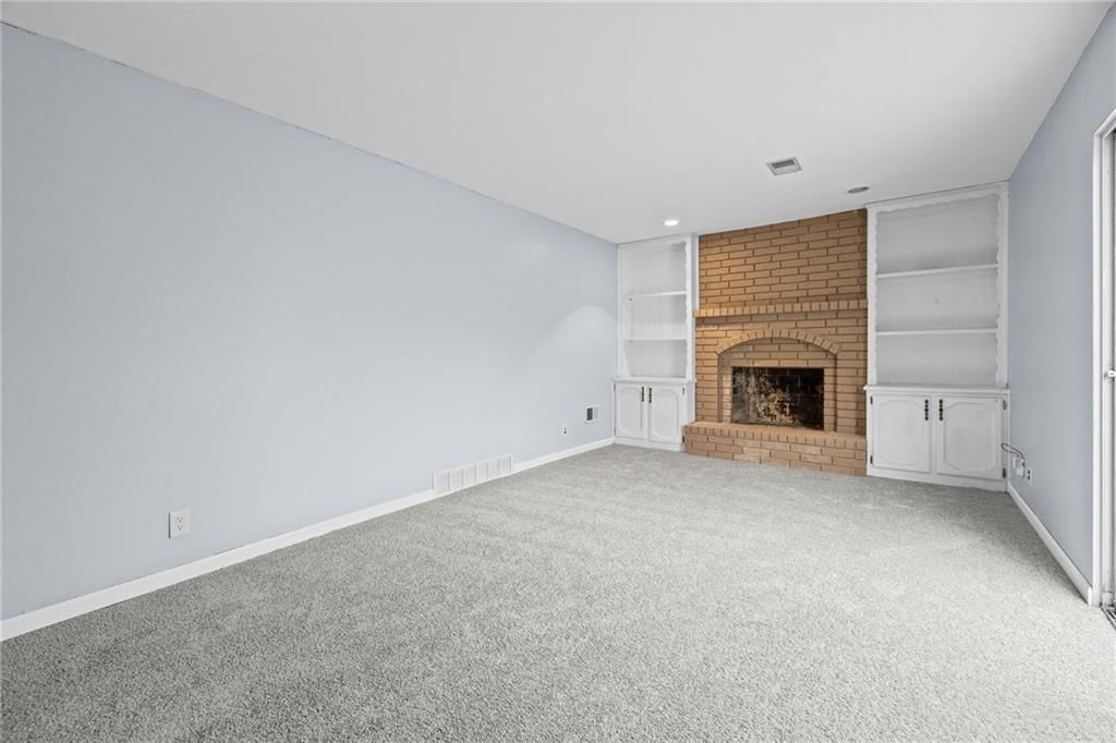 1818 E 152ND Terrace — photo 26