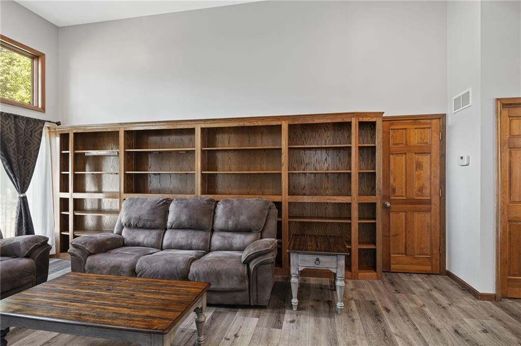 1003 Adam Drive — photo 21