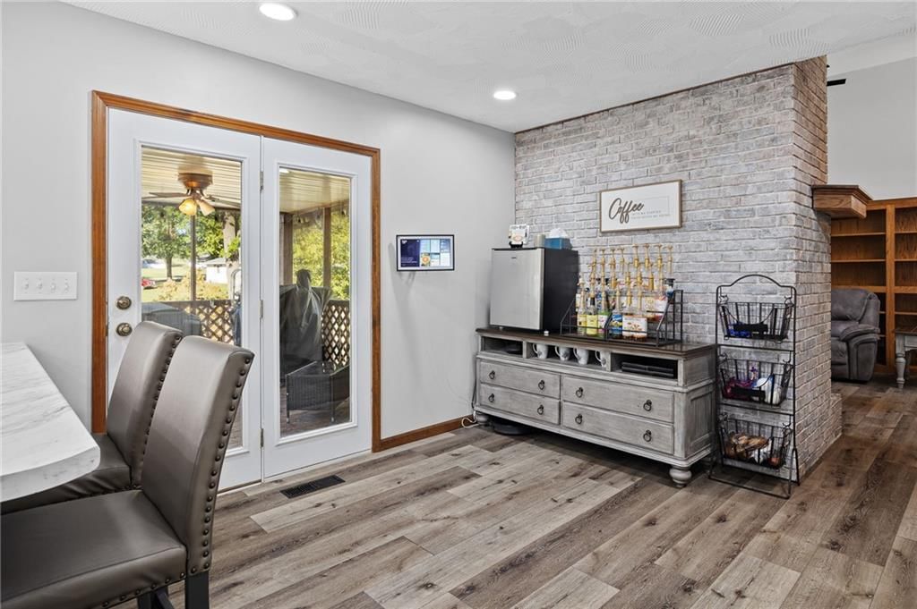 1003 Adam Drive — photo 28