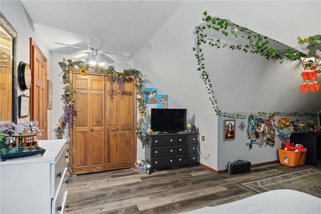 1003 Adam Drive — photo 40